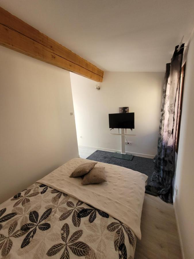 Charmant Duplex Au Coeur Du Village Котиняк Екстериор снимка